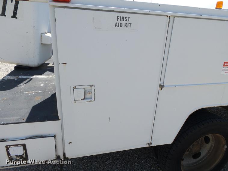 image for item DD2280 2008 Ford F550 Super Duty bucket truck