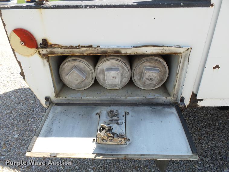 image for item DD2280 2008 Ford F550 Super Duty bucket truck