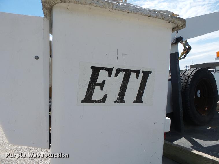 image for item DD2280 2008 Ford F550 Super Duty bucket truck