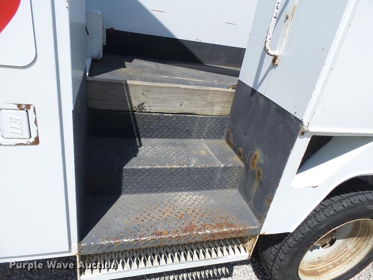 image for item DD2280 2008 Ford F550 Super Duty bucket truck