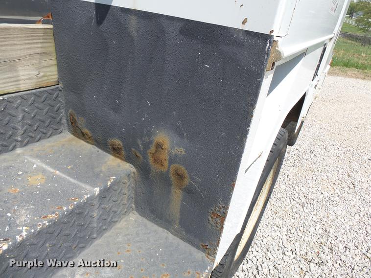 image for item DD2280 2008 Ford F550 Super Duty bucket truck