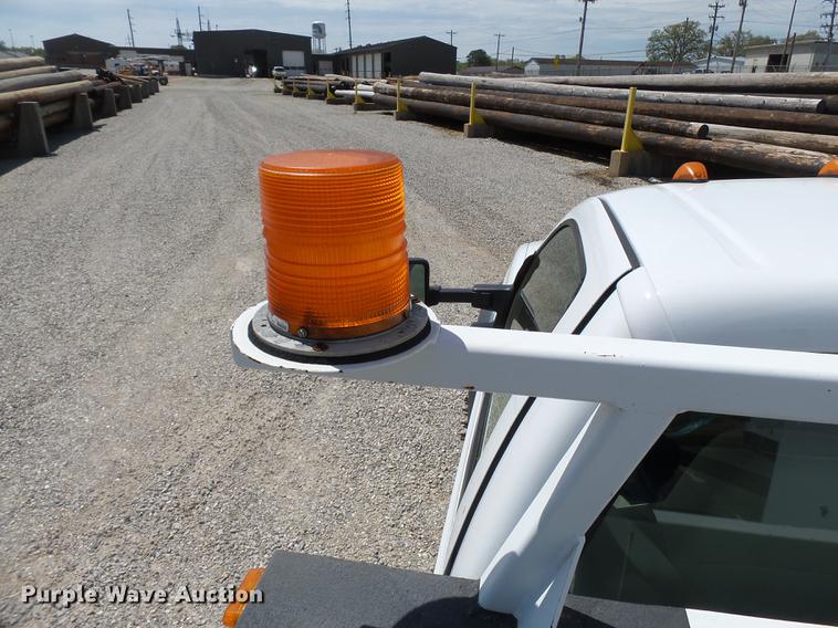 image for item DD2280 2008 Ford F550 Super Duty bucket truck
