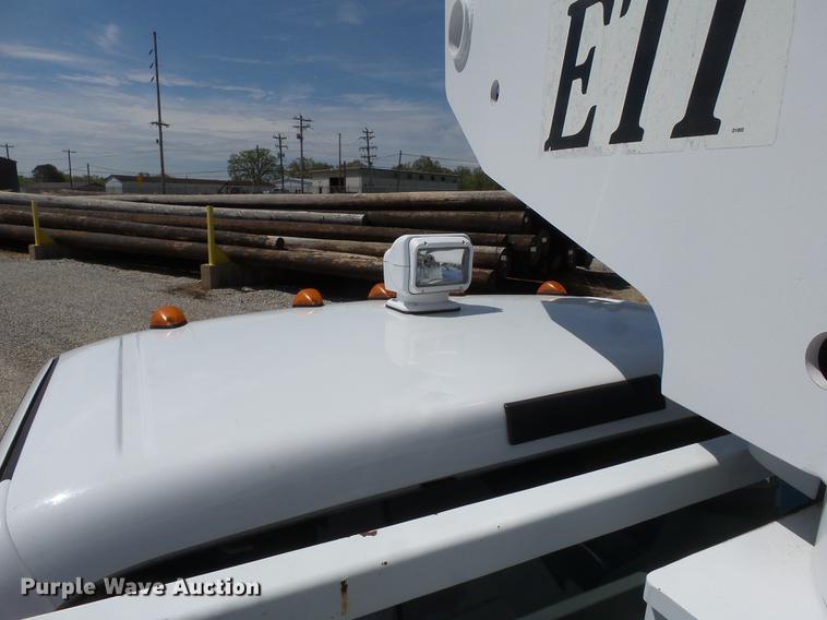 image for item DD2280 2008 Ford F550 Super Duty bucket truck
