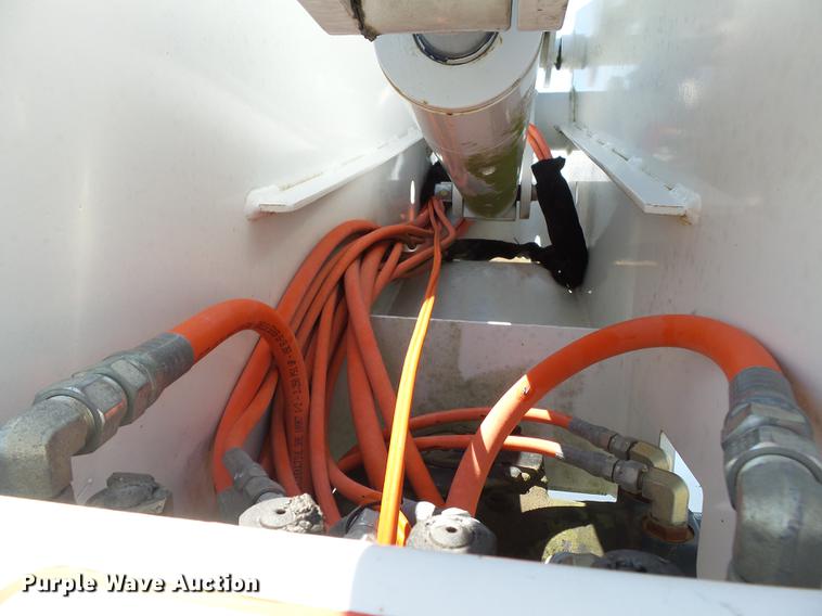 image for item DD2280 2008 Ford F550 Super Duty bucket truck