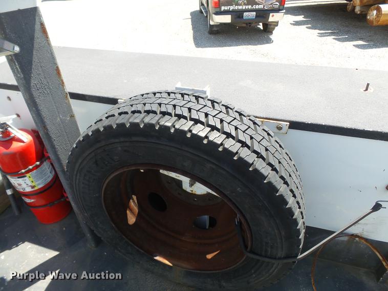 image for item DD2280 2008 Ford F550 Super Duty bucket truck