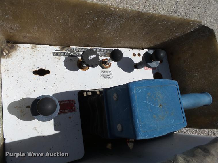 image for item DD2280 2008 Ford F550 Super Duty bucket truck