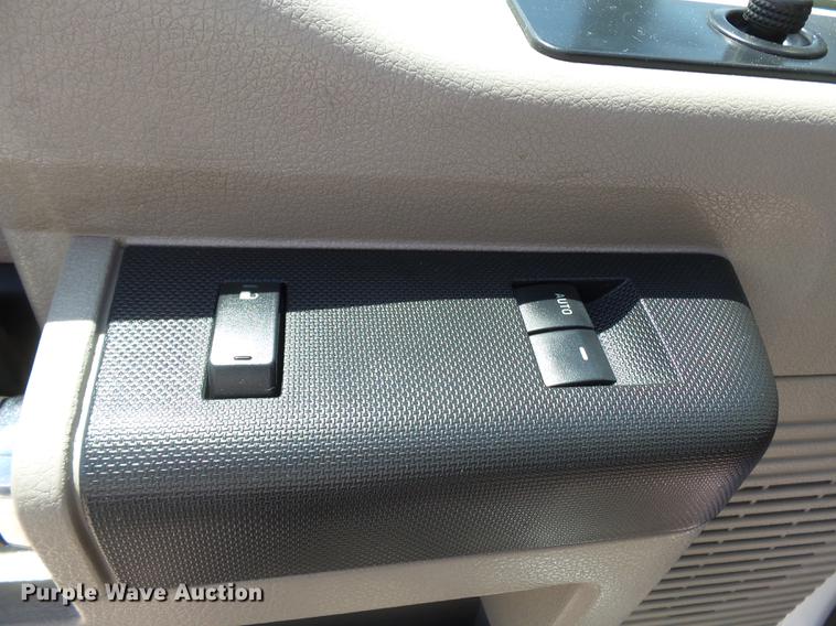 image for item DD2280 2008 Ford F550 Super Duty bucket truck