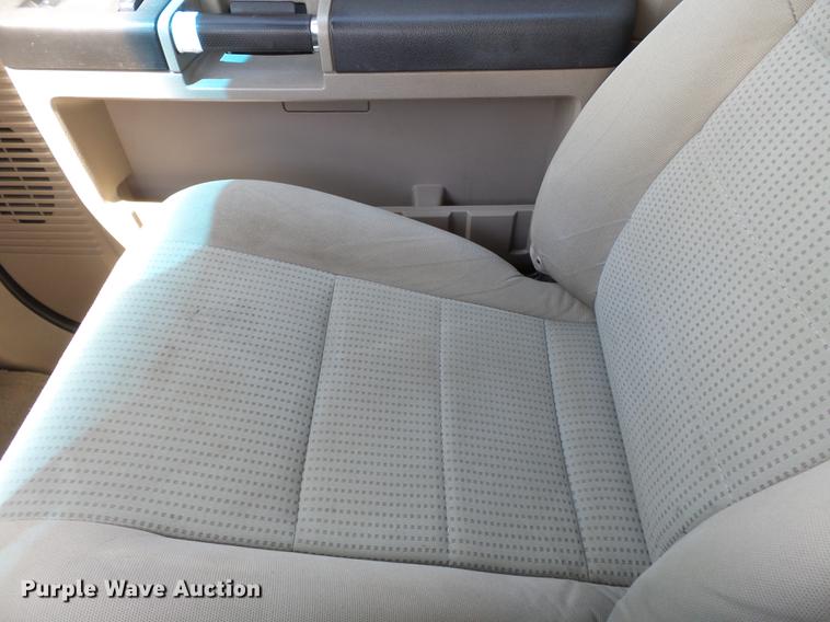 image for item DD2280 2008 Ford F550 Super Duty bucket truck