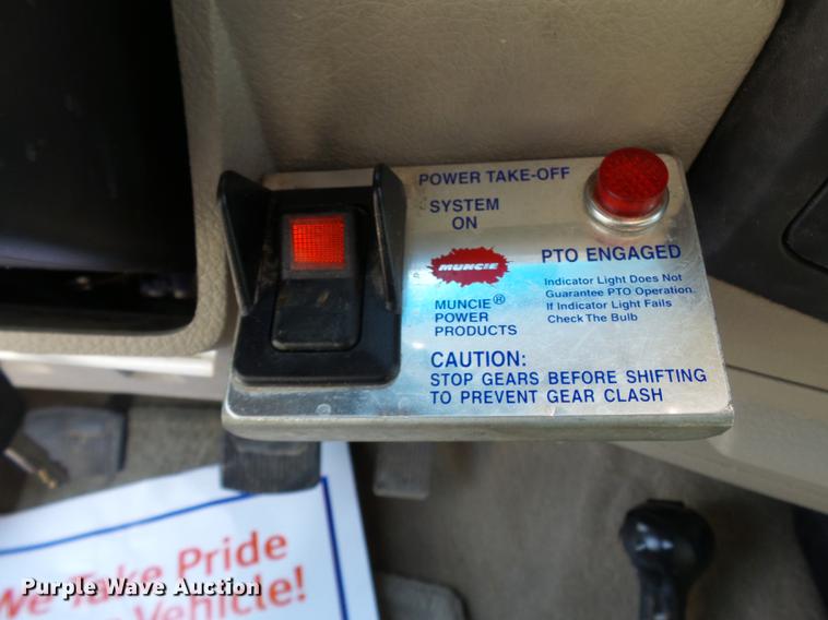 image for item DD2280 2008 Ford F550 Super Duty bucket truck