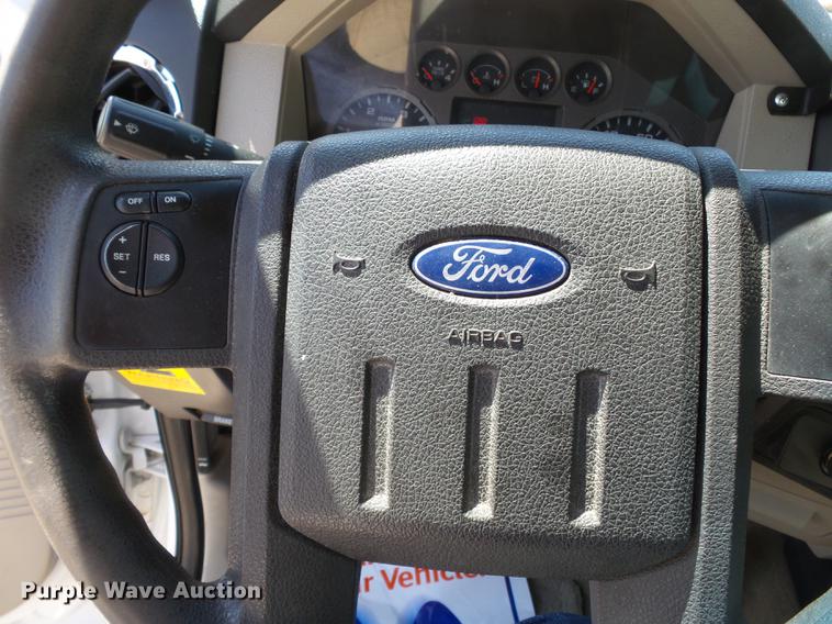image for item DD2280 2008 Ford F550 Super Duty bucket truck