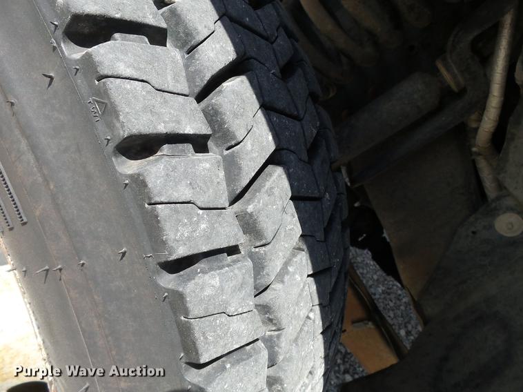 image for item DD2280 2008 Ford F550 Super Duty bucket truck