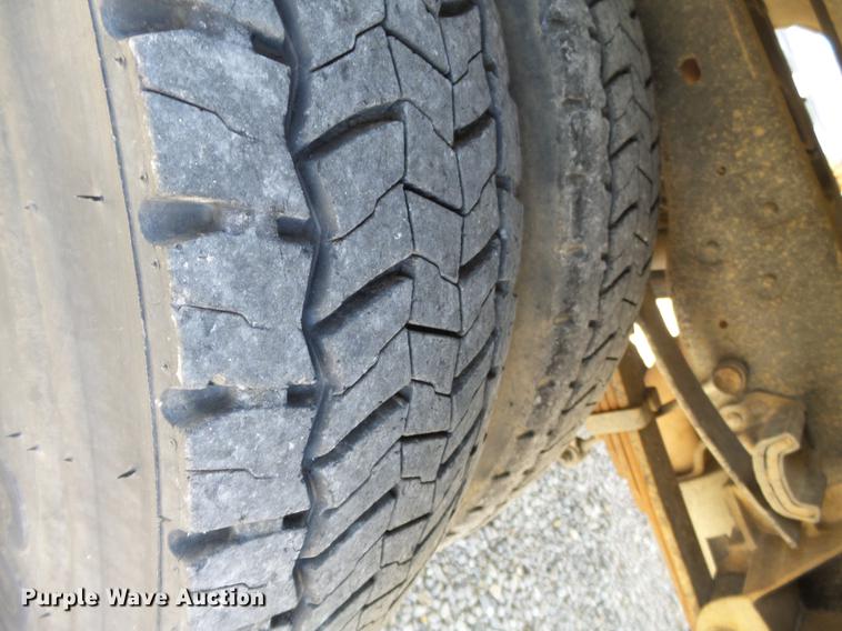 image for item DD2280 2008 Ford F550 Super Duty bucket truck