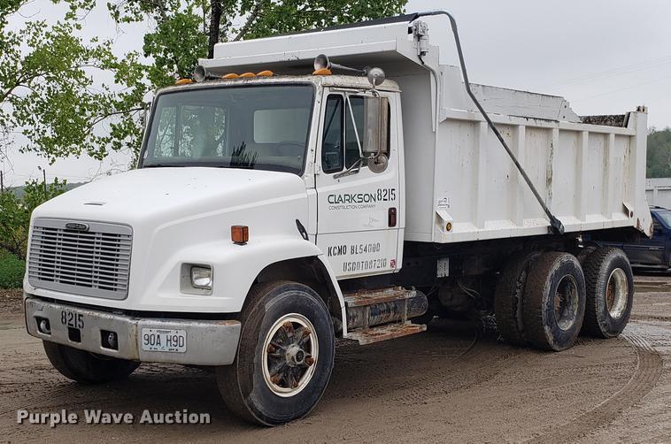 image for item DD4103 2001 Freightliner FL80 dump truck