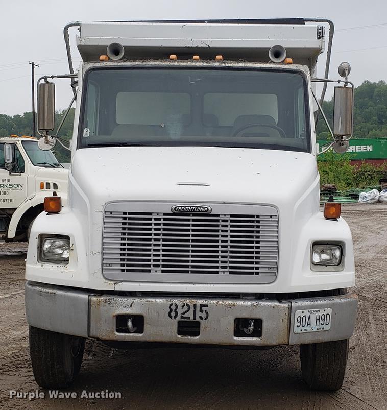 image for item DD4103 2001 Freightliner FL80 dump truck