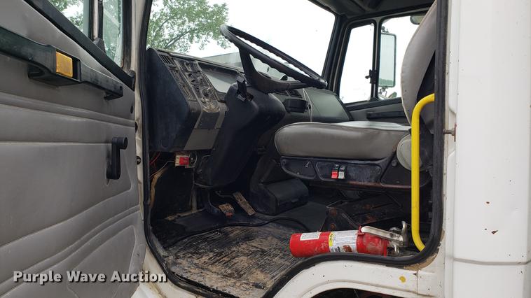 image for item DD4103 2001 Freightliner FL80 dump truck