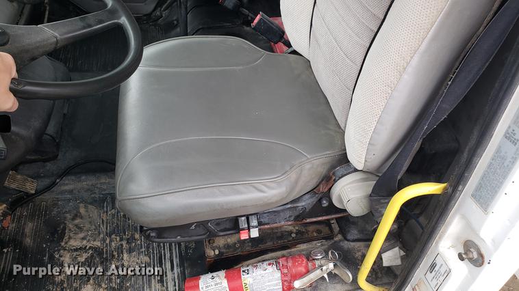 image for item DD4103 2001 Freightliner FL80 dump truck