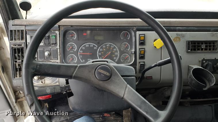 image for item DD4103 2001 Freightliner FL80 dump truck