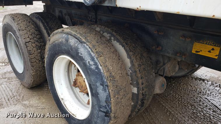 image for item DD4103 2001 Freightliner FL80 dump truck