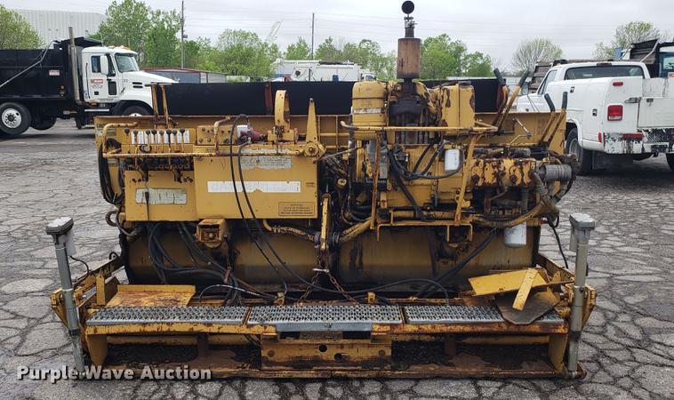 image for item DD4106 1987 Caterpillar AP200 paver