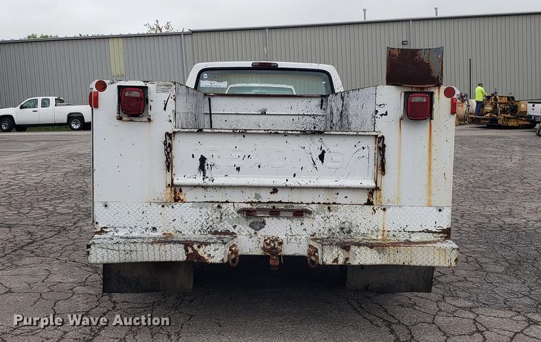 image for item DD4107 1995 Ford F450 Super Duty utility truck
