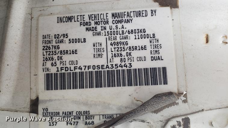 image for item DD4107 1995 Ford F450 Super Duty utility truck