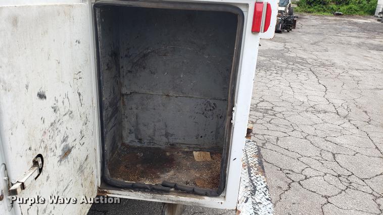 image for item DD4107 1995 Ford F450 Super Duty utility truck