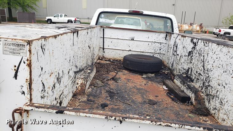 image for item DD4107 1995 Ford F450 Super Duty utility truck