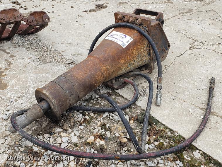 image for item DD4115 Mini excavator breaker