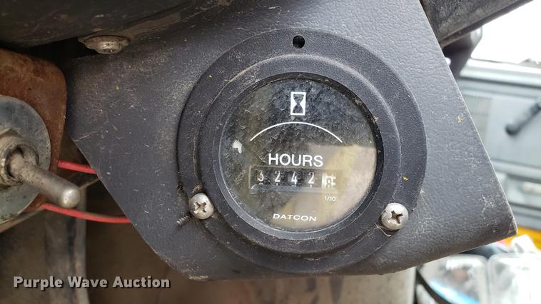 image for item DD4116 1990 Ford F800 dump truck