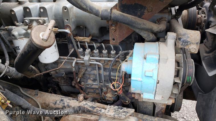 image for item DD4116 1990 Ford F800 dump truck