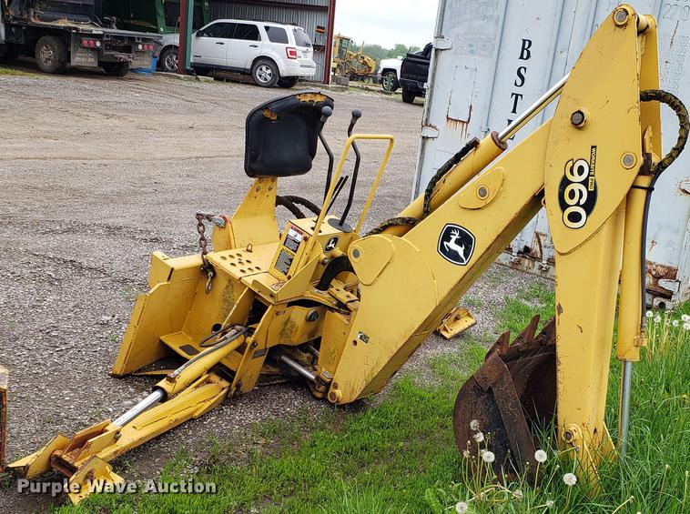 image for item DD4117 John Deere 960 backhoe attachment