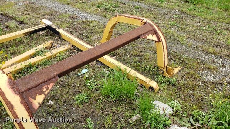 image for item DD4128 Caterpillar D6T sweeps