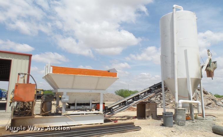 image for item DE1369 American batch plant