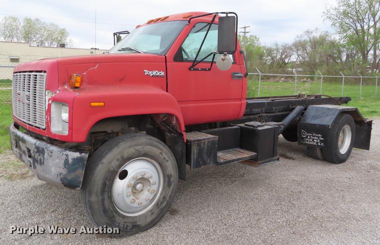 image for item DE3413 1996 GMC TopKick C5500 roll off container truck