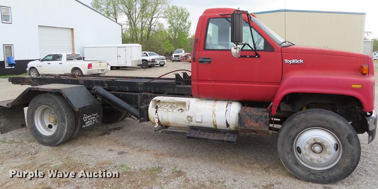 image for item DE3413 1996 GMC TopKick C5500 roll off container truck
