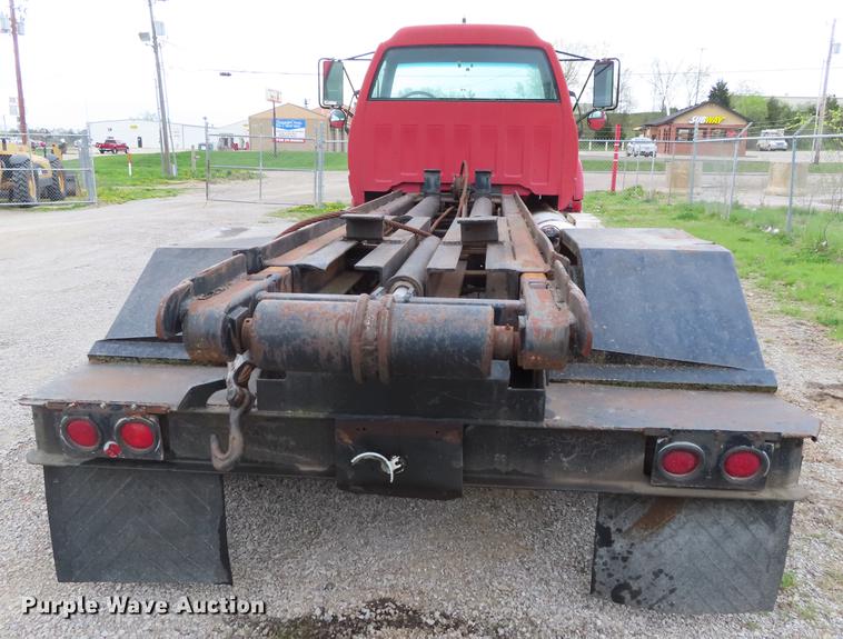 image for item DE3413 1996 GMC TopKick C5500 roll off container truck