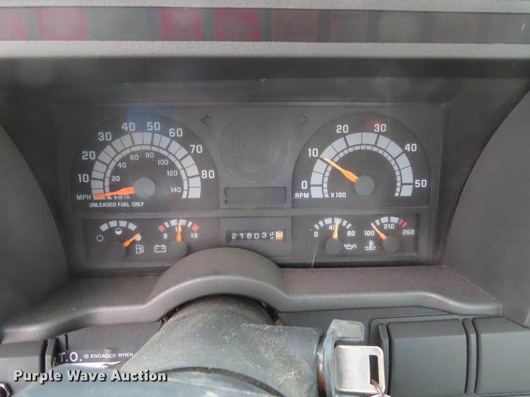 image for item DE3413 1996 GMC TopKick C5500 roll off container truck