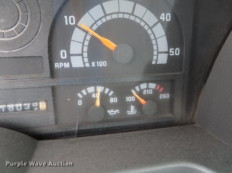 image for item DE3413 1996 GMC TopKick C5500 roll off container truck