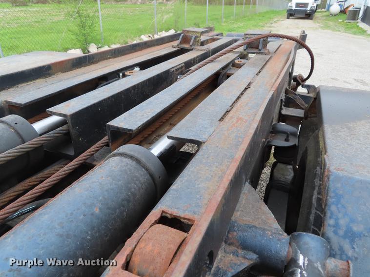 image for item DE3413 1996 GMC TopKick C5500 roll off container truck