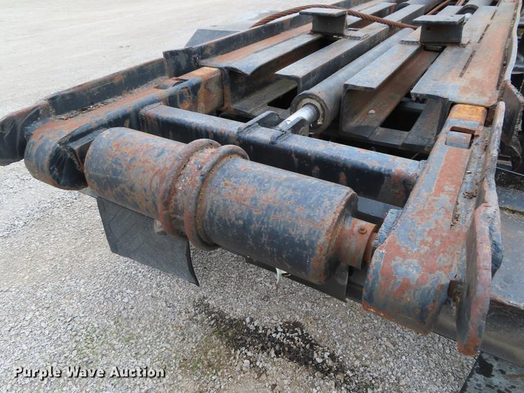 image for item DE3413 1996 GMC TopKick C5500 roll off container truck