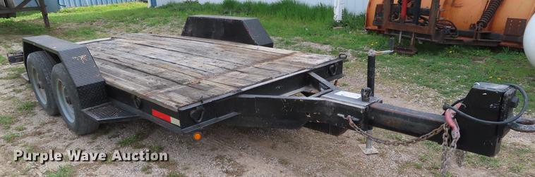 image for item DE3414 1990 Dyna tilt deck equipment trailer