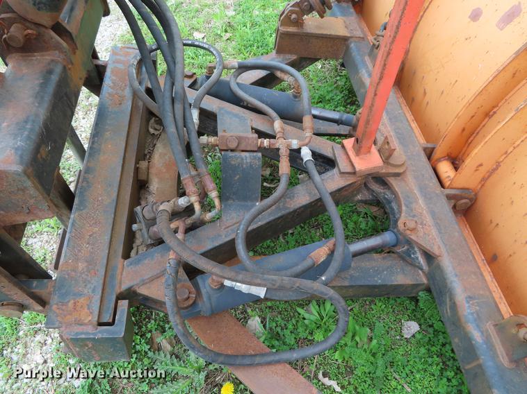 image for item DE3416 Henderson 10X42 snow plow