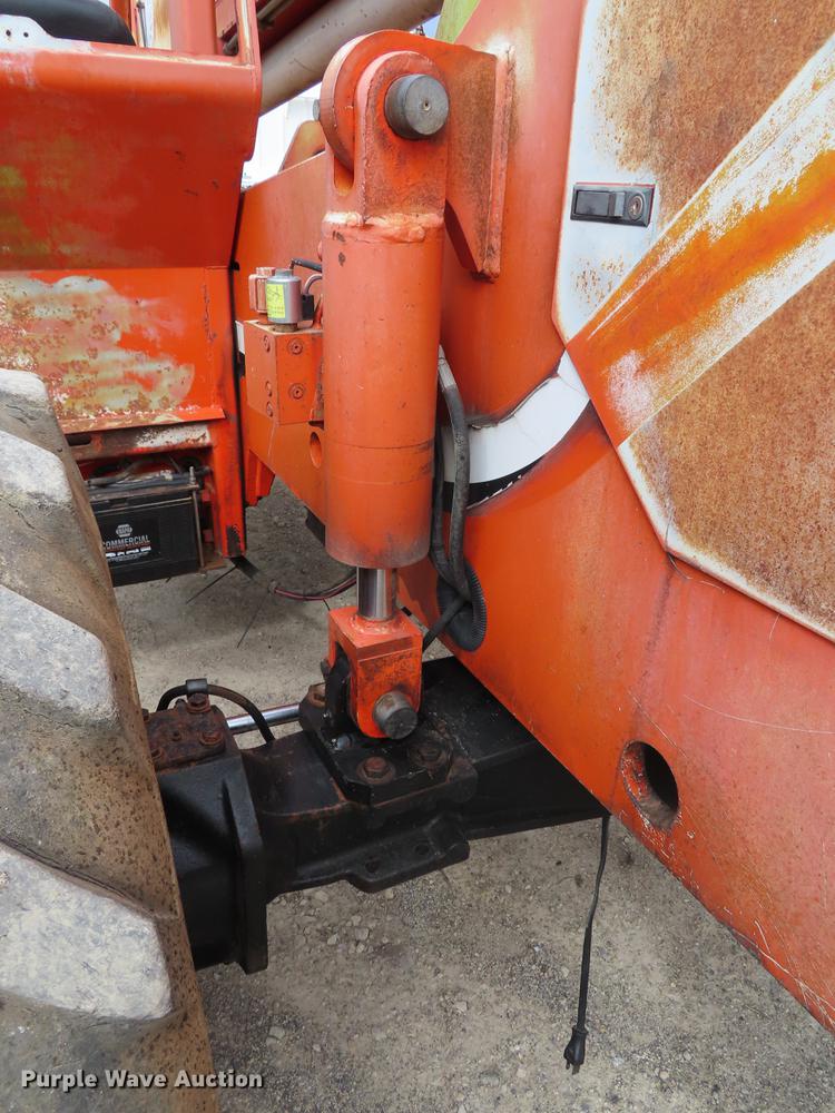 image for item DE3462 2000 Sky Trak 8042 telehandler