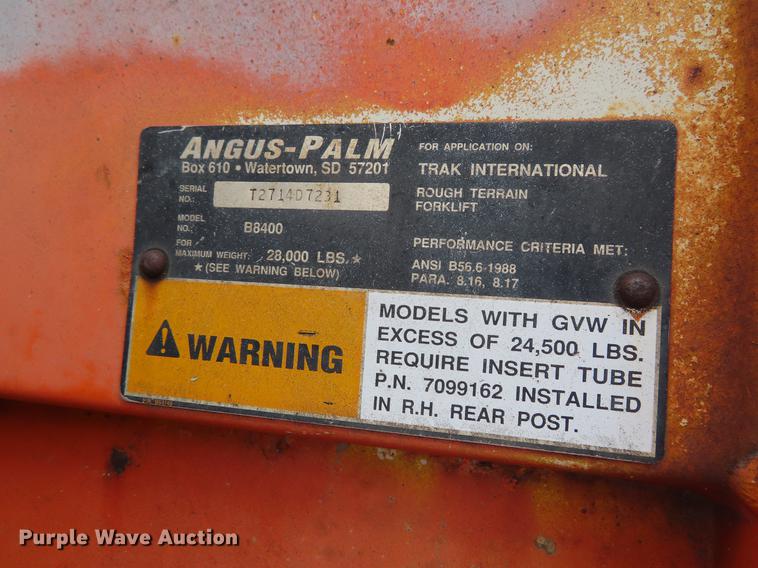 image for item DE3462 2000 Sky Trak 8042 telehandler