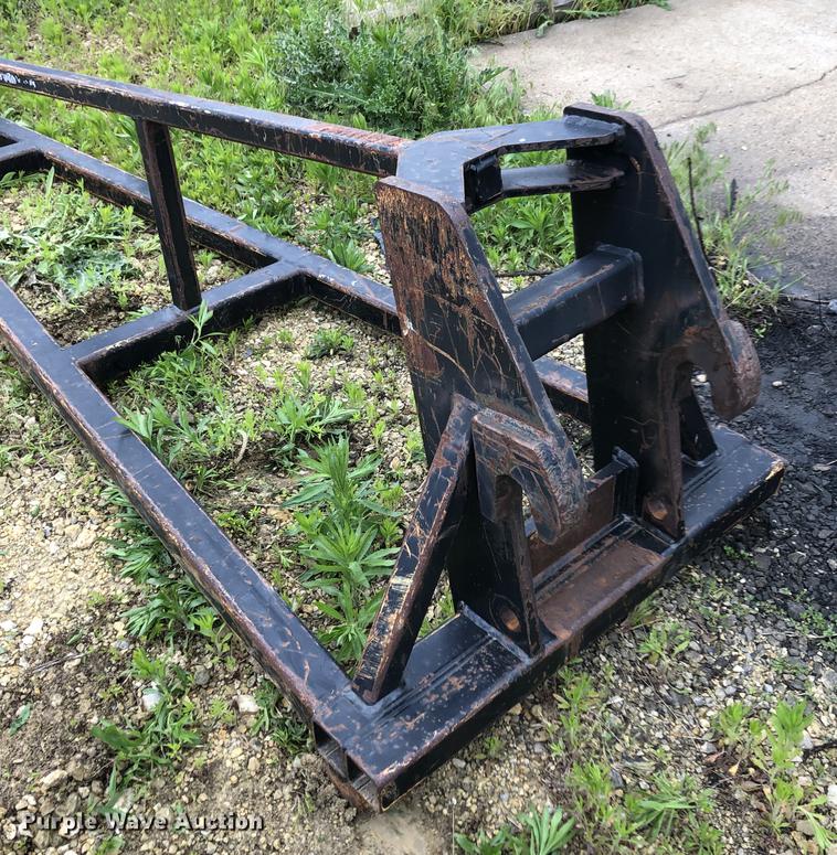 image for item DE3462 2000 Sky Trak 8042 telehandler