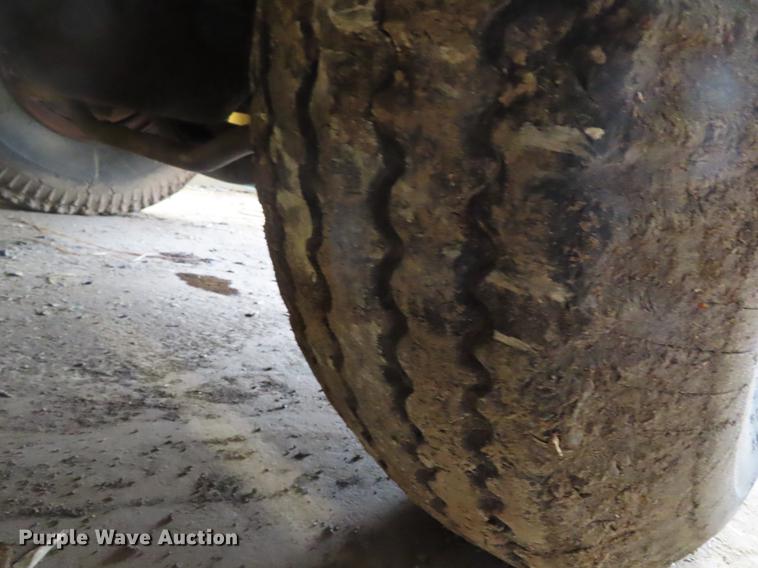 image for item DE3489 Drott 85 crane