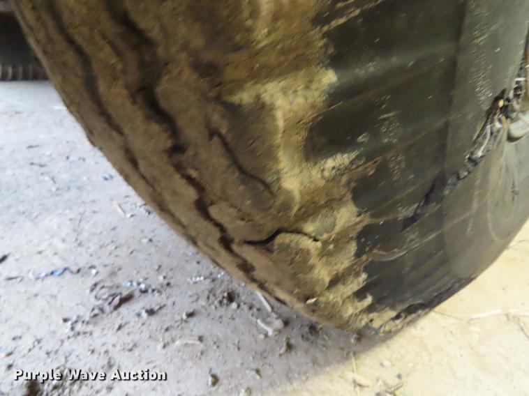 image for item DE3489 Drott 85 crane