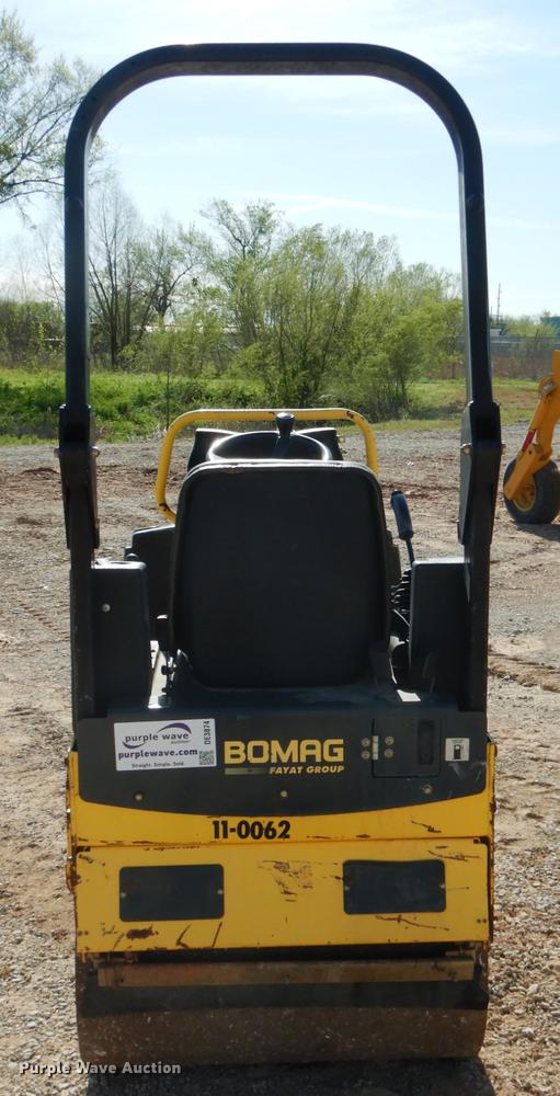 image for item DE3874 2011 Bomag BW900-50 double drum vibratory roller
