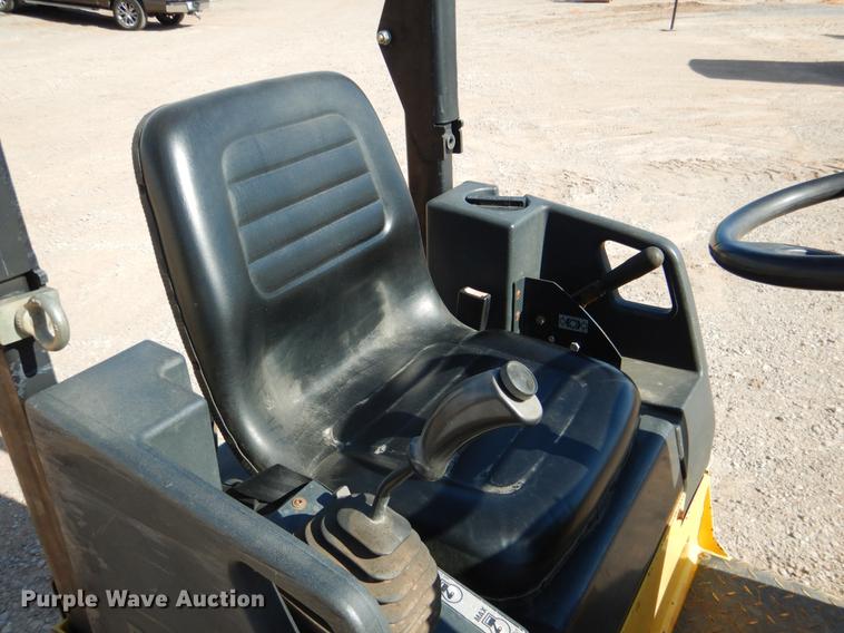 image for item DE3874 2011 Bomag BW900-50 double drum vibratory roller