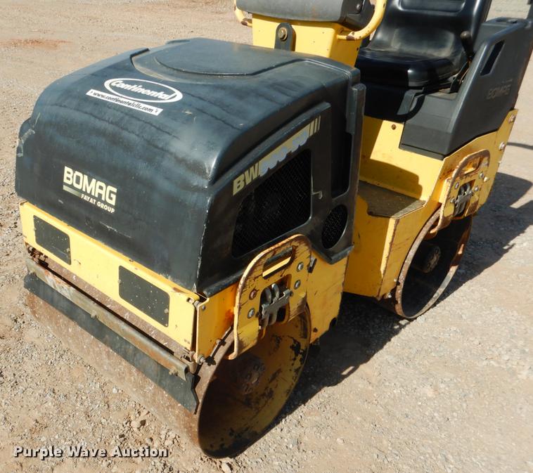 image for item DE3874 2011 Bomag BW900-50 double drum vibratory roller